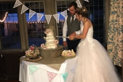 Cutting the cake
